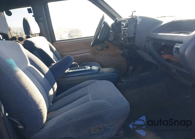 1GCEK19K0SE144552: 44197814