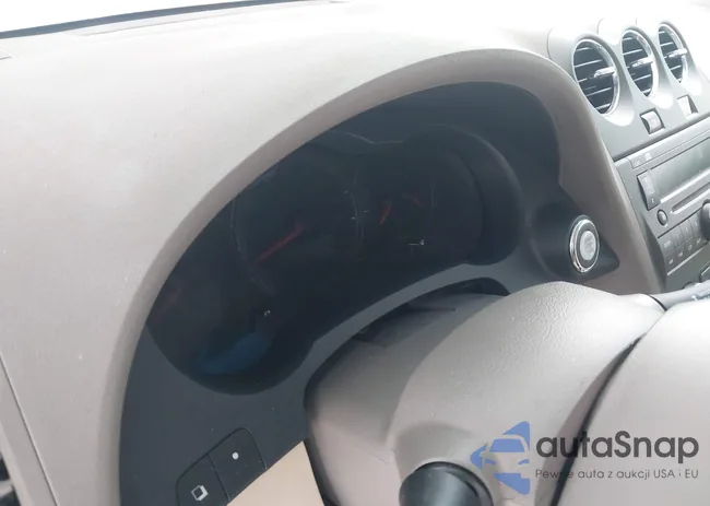 1N4CL2AP6BC185786: 44197833