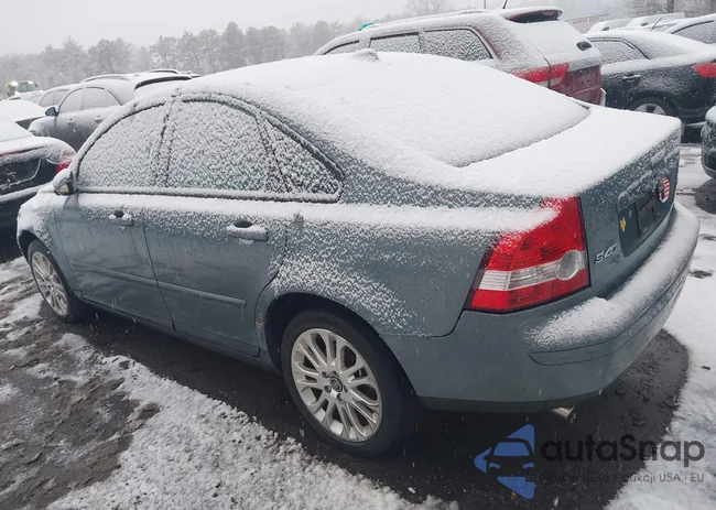 YV1MH682052087424: 44197836