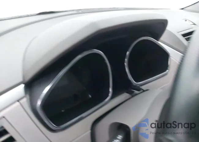 1GNKVGED2BJ127559: 44197844