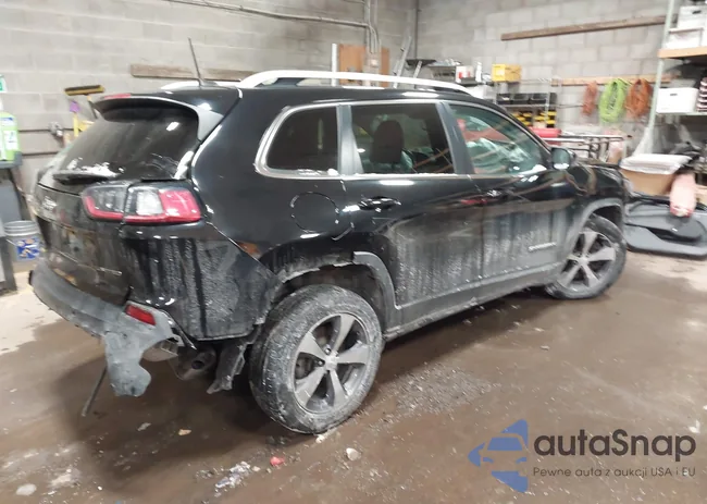 1C4PJMDX5KD490862: 44197857