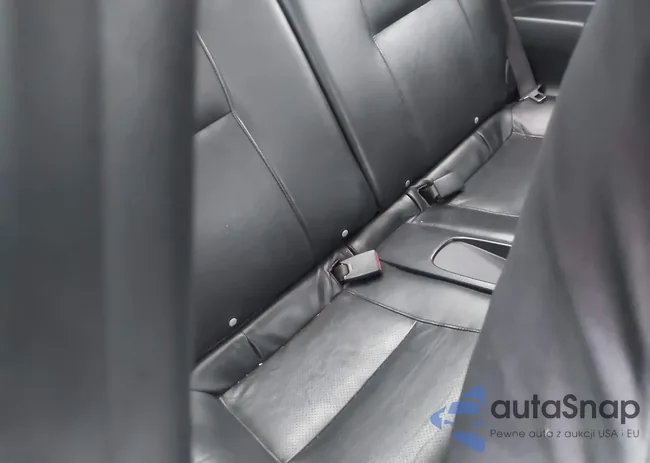 JH4DC54833C018919: 44197903