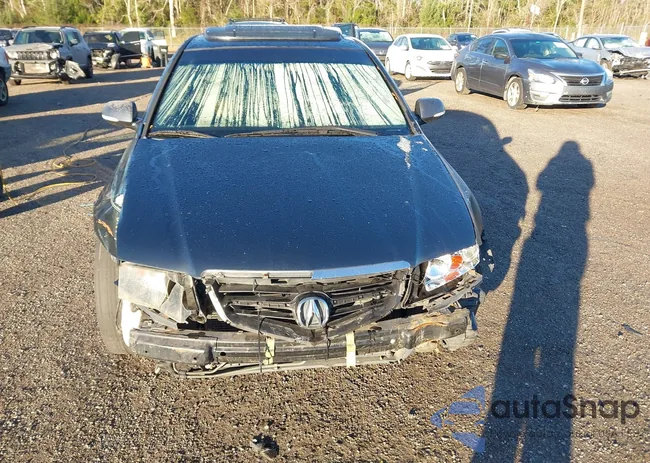 JH4CL96854C039174: 44197918