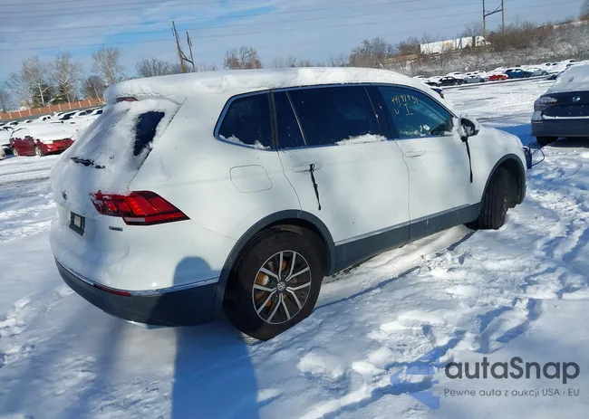 3VV2B7AX2MM117543: 44197931