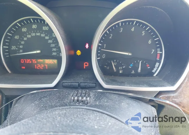 4USBU33596LW67026: 44197937