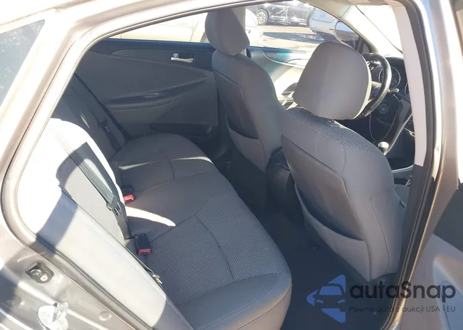 5NPEB4AC9BH132082: 44197945