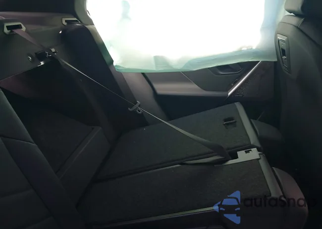 WBA53FJ09TCW82830: 44197966