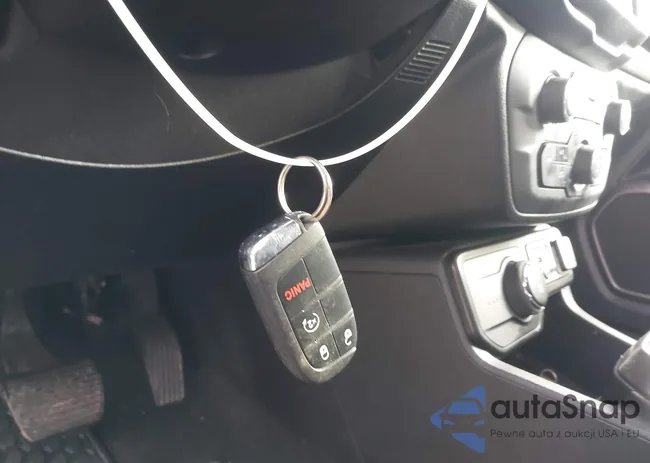 ZACNJDD14NPN43749: 44197979