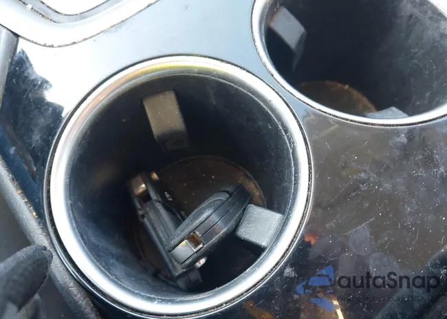 3FA6P0LUXDR373319: 44197997