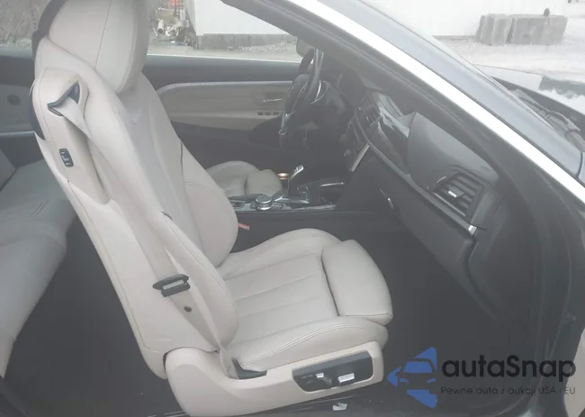 WBA4U7C33H5J54797: 44197027