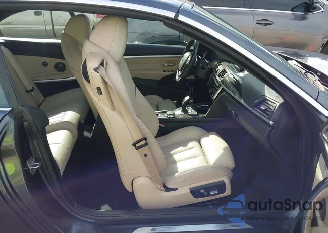 WBA4U7C33H5J54797: 44197027