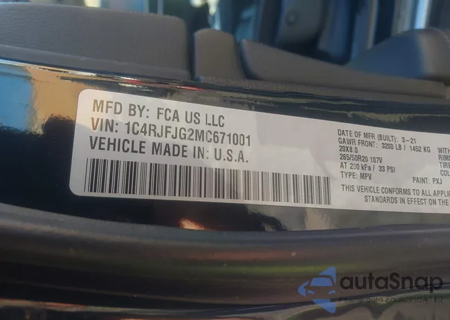 1C4RJFJG2MC671001: 44197073