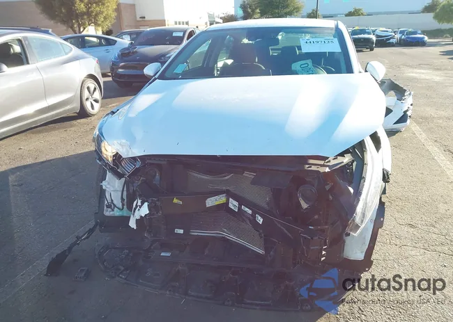 3KPF24ADXRE729656: 44197125