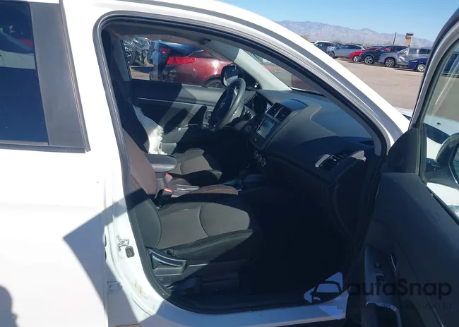 JA4AP3AU7JZ008879: 44197160