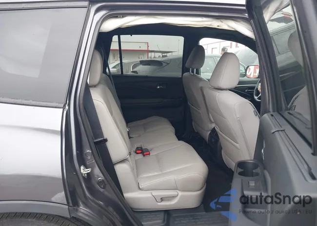 5FNYF7H53KB011041: 44197212