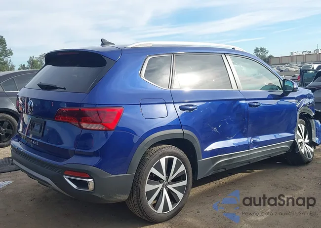 3VVRX7B23NM082077: 44197351