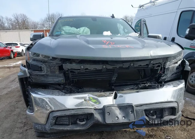 1GCUYDED3KZ240042: 44197361