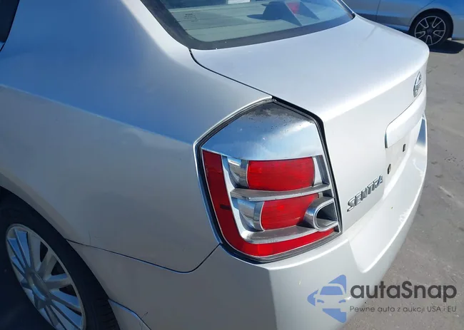 3N1AB61E47L711101: 44198402