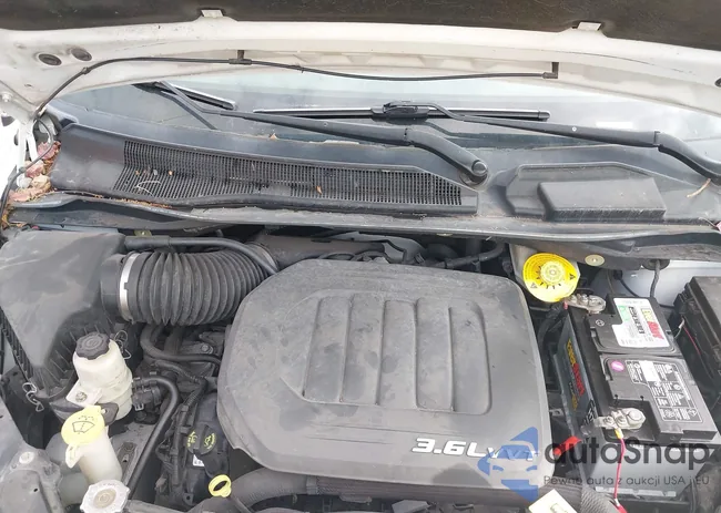 2C4RC1BGXFR654372: 44198415