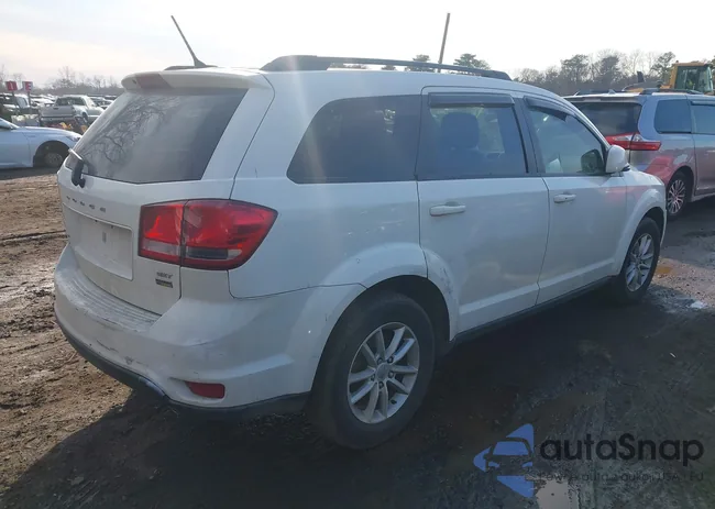 3C4PDCBG5HT511135: 44198424