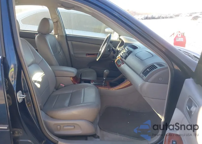 4T1BE32K13U170757: 44198442