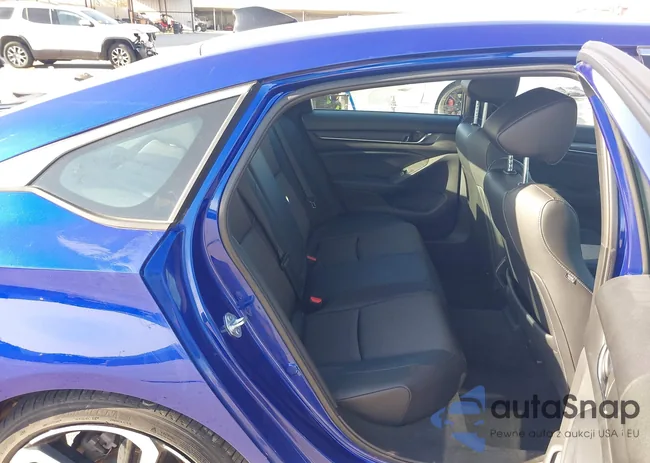 1HGCV3F20NA023239: 44198451