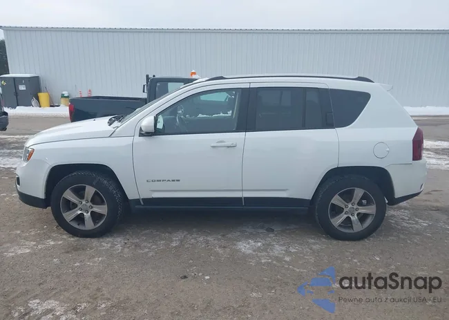 1C4NJDEB1HD192599: 44198516