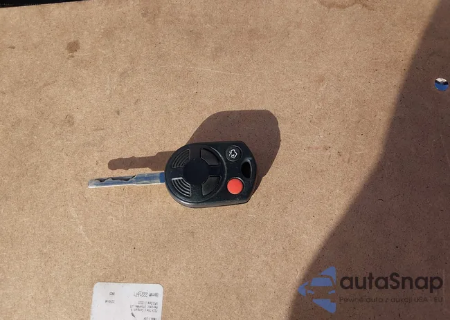 1FADP3F27DL107399: 44198572