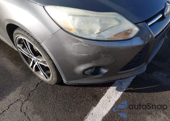 1FADP3F27DL107399: 44198572