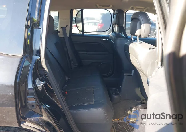 1C4NJDBB5HD129848: 44198574