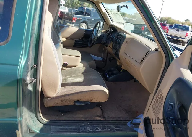 1FTYR14X9YTA90443: 44198579