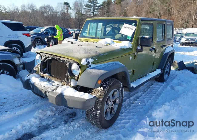 1J4BA3H16AL230530: 44198599