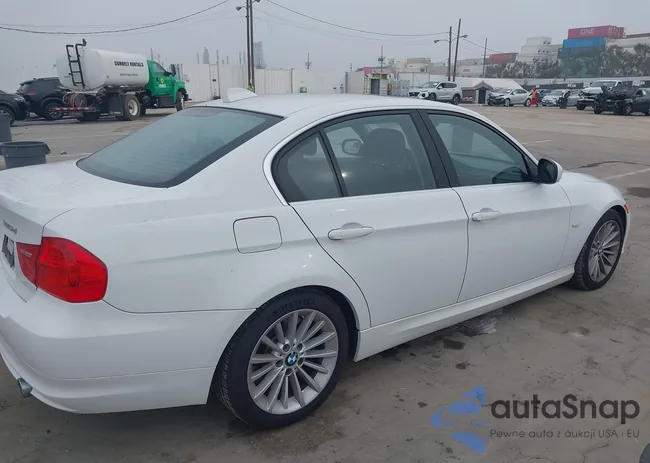 WBAPN7C55BA779468: 44198629