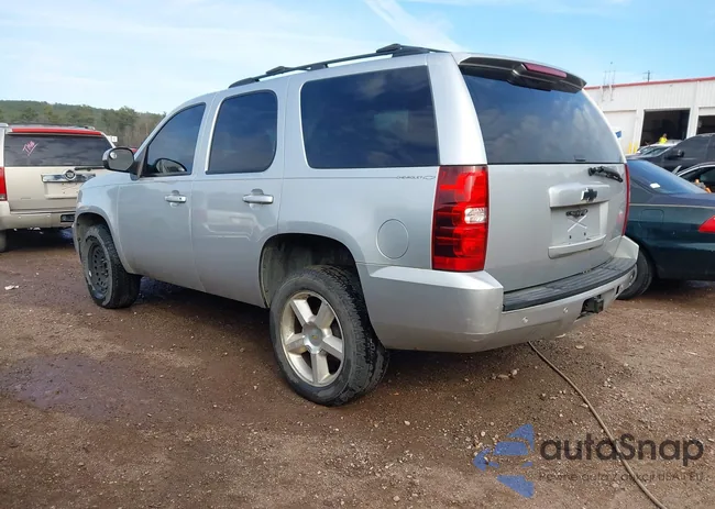 1GNSCBE0XDR297372: 44198643