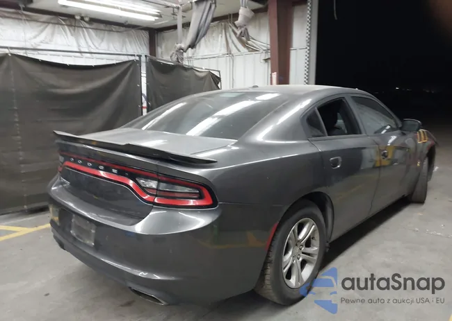 2C3CDXBG2FH856803: 44198684