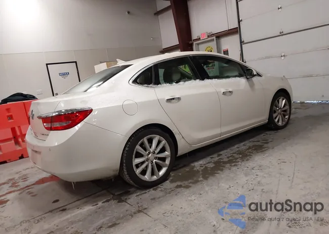 1G4PR5SK7D4220360: 44198703