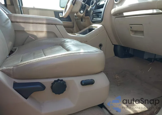 1FMFU17LX4LB85131: 44198733