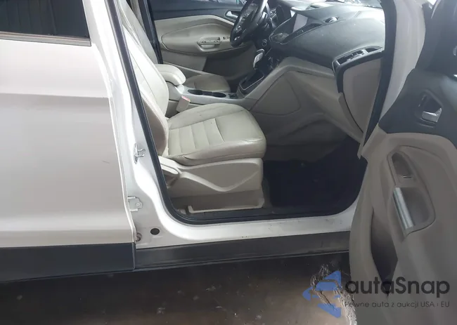 1FMCU0HX9DUA75308: 44198756