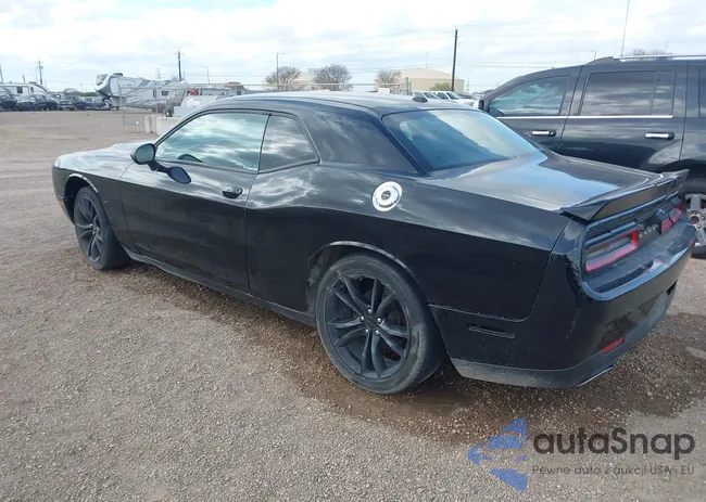 2C3CDZAG0KH751233: 44198763