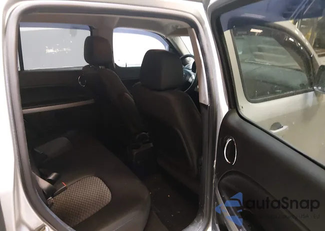 3GNBABDB4AS624737: 44198791