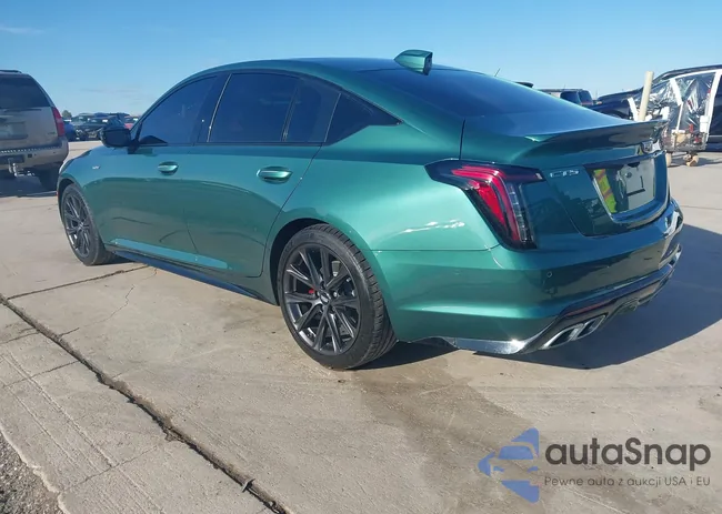 1G6DR5RW3T0102573: 44198803