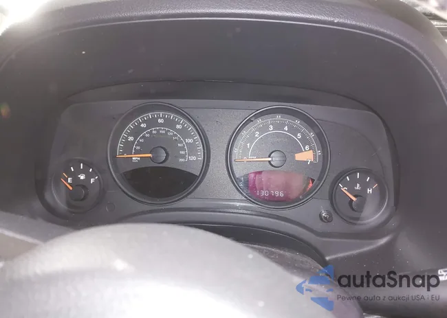 1C4NJRFBXFD188642: 44198835