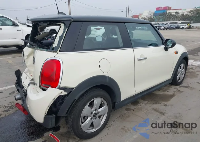 WMWXM5C52FT937749: 44198857