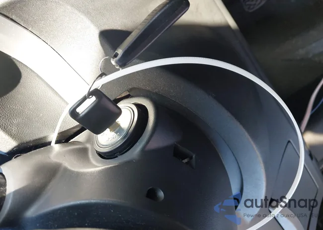 3N1AB6AP3CL727995: 44198918