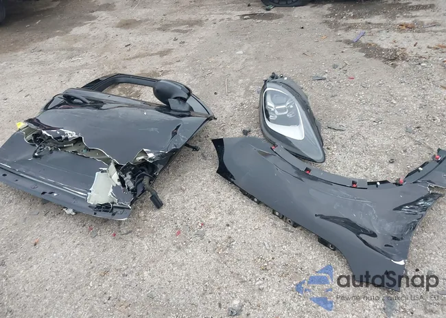 WP1AA2AY8NDA05026: 44198958