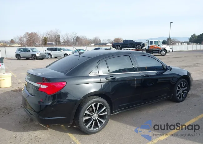 1C3CCBCGXEN134828: 44198967