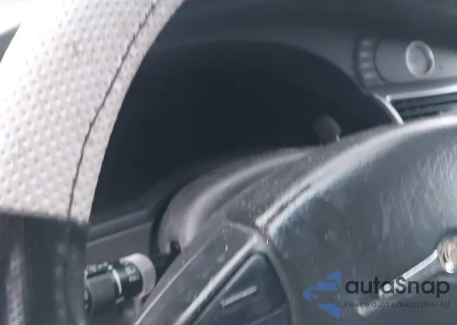 2C8GF68424R646187: 44198044