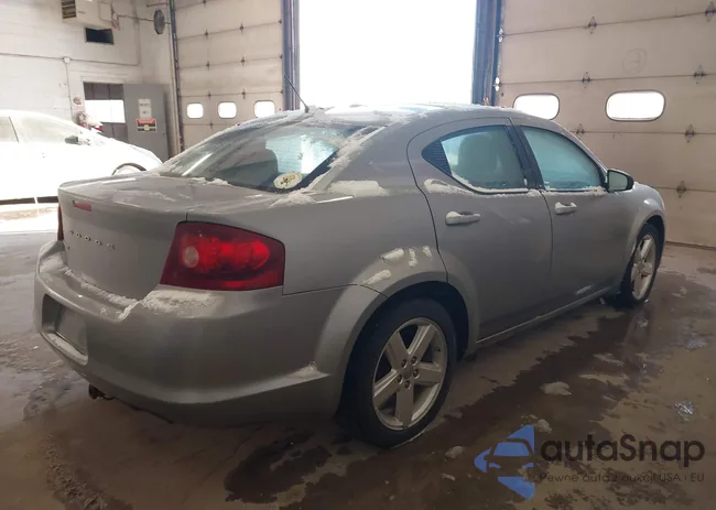 1C3CDZAB1DN517827: 44198049