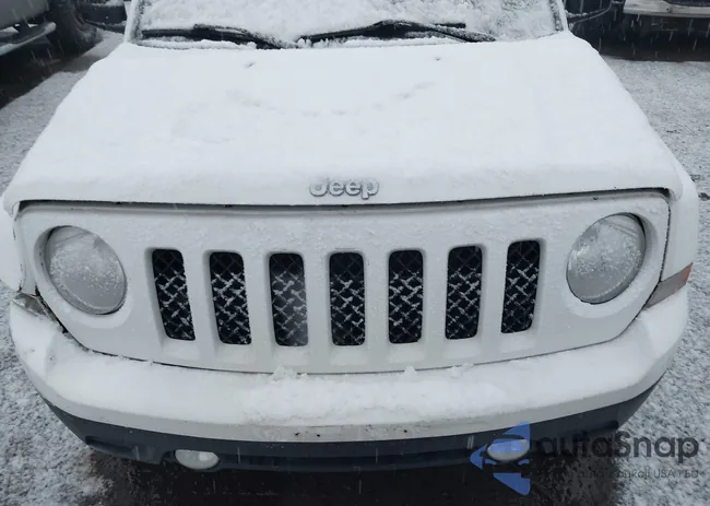 1C4NJRBB3GD755801: 44198053