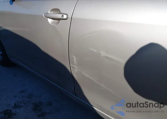 4T4BE46K38R040587: 44198112